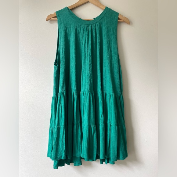 Free People Right On Time flared top. Size L - Picture 2 of 9